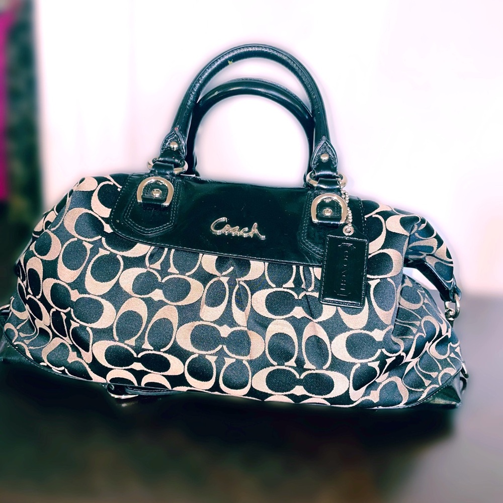 Coach Black and Beige Women's Bag